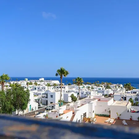 Апартаменты Apartamento Puerto Del Carmen Пуэрто дель Кармен